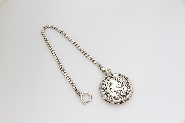 「鋼の錬金術師」エドの銀時計 LIMITED EDITION